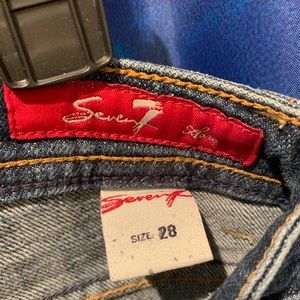 Seven7 Jeans
